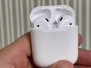 AirPods 2