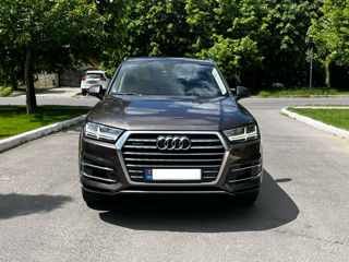 Audi Q7 foto 2