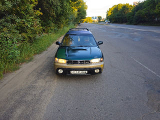 Subaru Outback foto 2