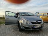 Opel Corsa foto 1