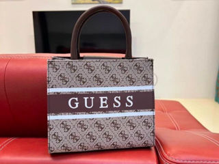 Сумка Guess