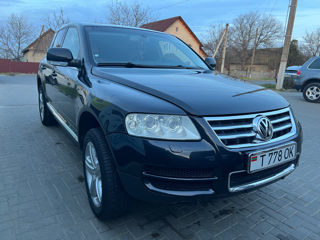 Volkswagen Touareg foto 5