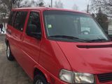 Volkswagen Caravelle foto 3