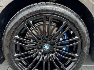 BMW 5 Series foto 5