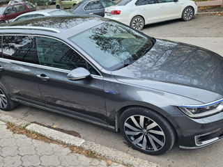 Volkswagen Passat foto 6