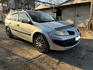 Renault Megane foto 2