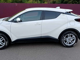 Toyota C-HR foto 5