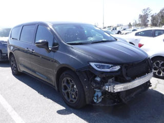 Chrysler Pacifica foto 1