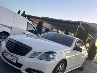 Mercedes E-Class foto 5