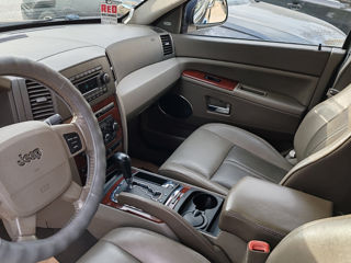 Jeep Grand Cherokee foto 16