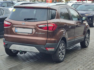 Ford EcoSport foto 3