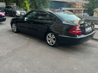 Mercedes E-Class foto 3