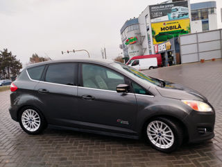 Ford Grand C-MAX foto 8