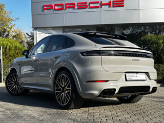 Porsche Cayenne Coupe foto 2