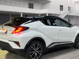 Toyota C-HR foto 4