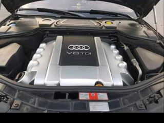 Audi A8 foto 7