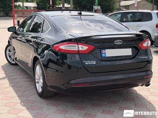 Ford Fusion foto 4