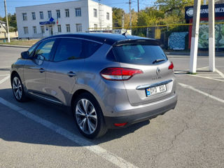 Renault Scenic foto 3