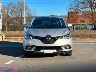 Renault Grand Scenic foto 2