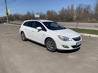 Opel Astra foto 2