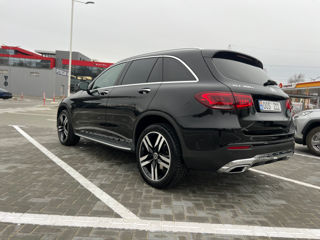 Mercedes GLC foto 3