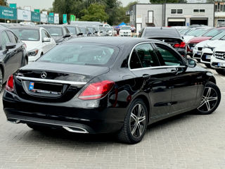 Mercedes C-Class foto 3