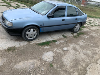 Opel Vectra foto 1