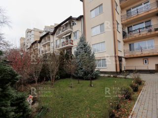 Apartament cu 3 camere, 93 m², Botanica, Chișinău foto 18