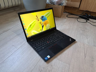 Lenovo ThinkPad T15 Gen2 (15.6" IPS FullHD/ i5-1145G7/ 16Gb RAM/ 512Gb NVMe SSD/ 4G LTE Modem) foto 1