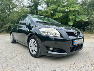 Toyota Auris foto 2