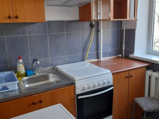 Apartament cu 3 camere, 50 m², Buiucani, Chișinău