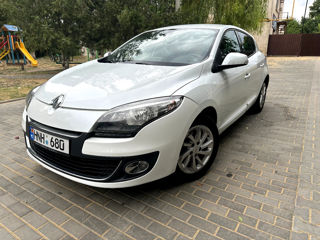 Renault Megane foto 2