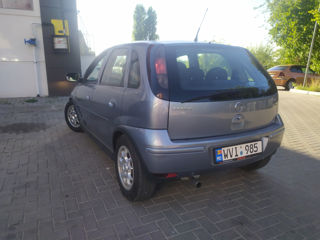 Opel Corsa foto 9