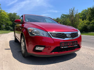 KIA Ceed foto 4