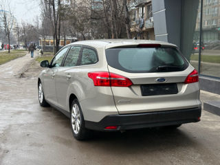 Ford Focus foto 5