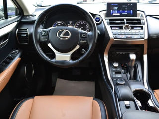 Lexus NX Series foto 7