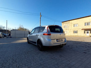 Renault Grand Scenic foto 5