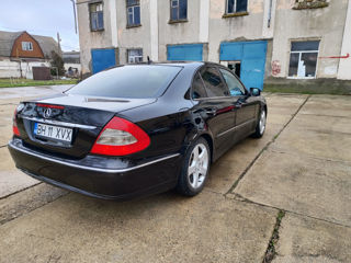 Mercedes E-Class foto 6