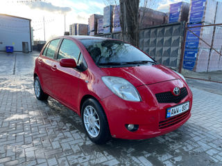 Toyota Yaris foto 5