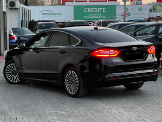 Ford Fusion foto 3