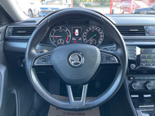 Skoda Superb foto 8