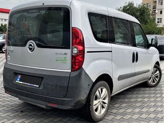 Opel Combo foto 5