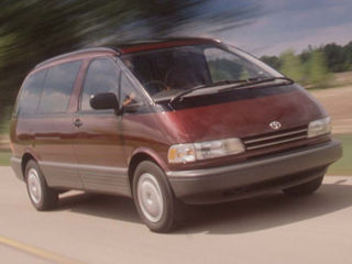 Разбираю Toyota Previa 2,4 Бензин