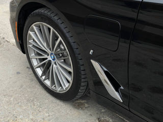 BMW 5 Series foto 5