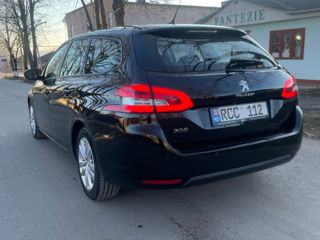 Peugeot 308 foto 10