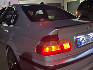 BMW 3 Series foto 3