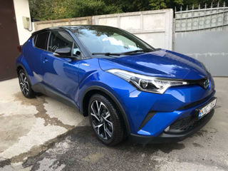 Toyota C-HR foto 3