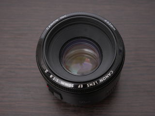 Canon EF 50mm 1.8 II foto 2