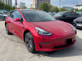 Tesla Model 3 foto 3