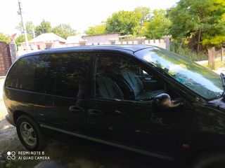 Chrysler Voyager foto 4